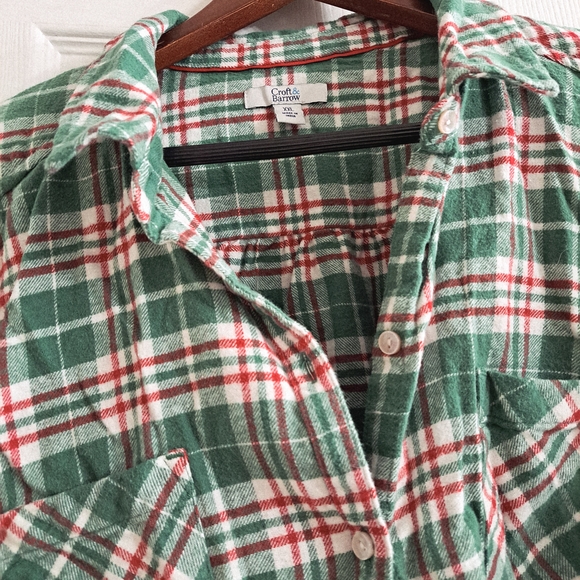 Soft Flannel Red and Green Plaid Button Down Shirt - Picture 1 of 3